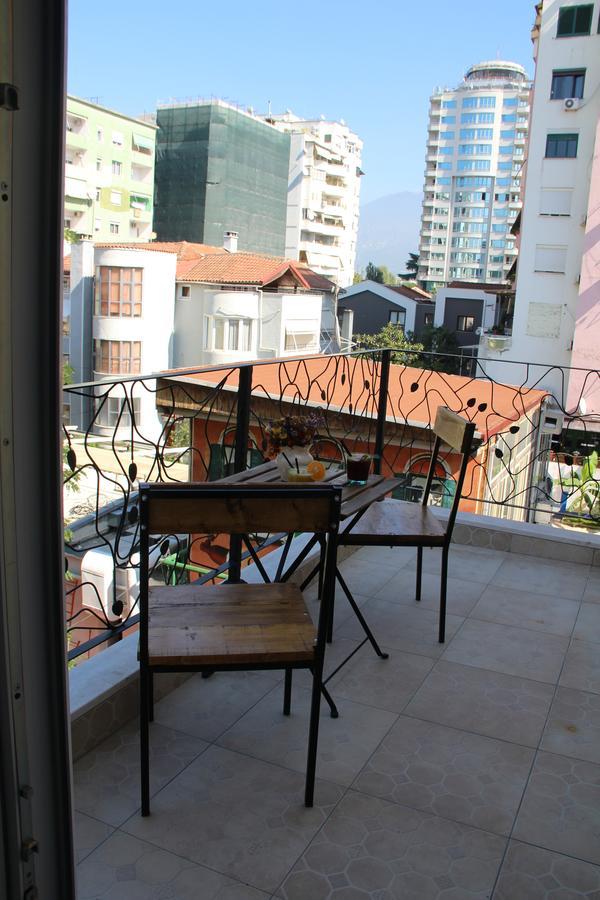 Hotel Hermes Тирана Екстериор снимка