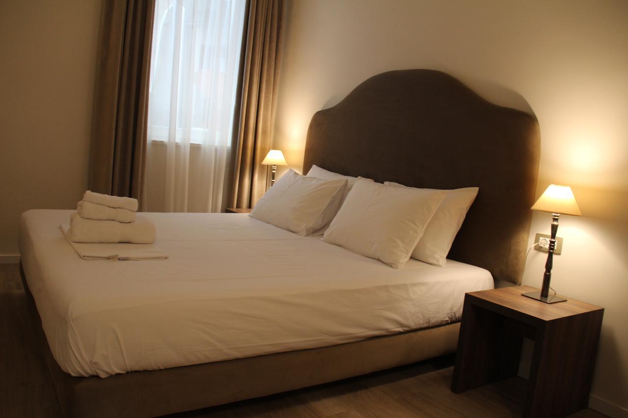 Hotel Hermes Тирана Екстериор снимка